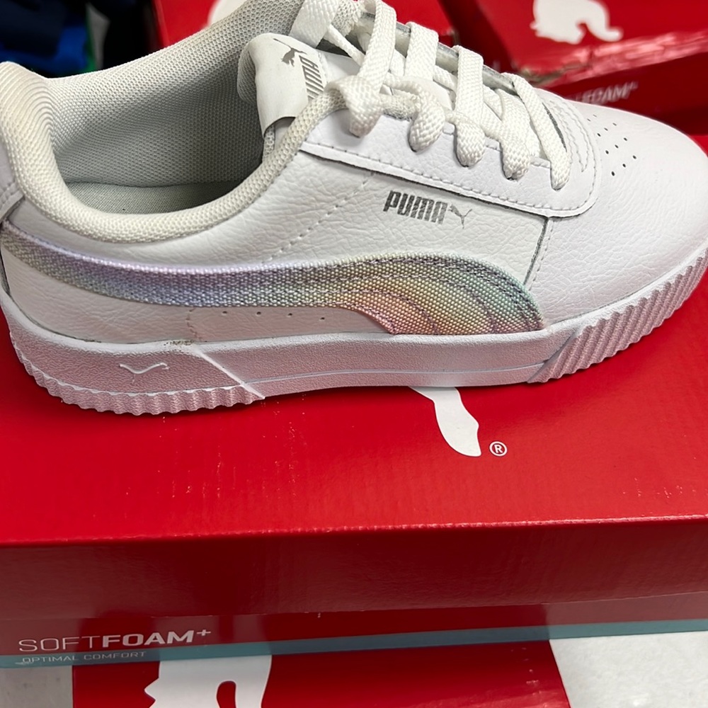 Brand new soft foam pumas.